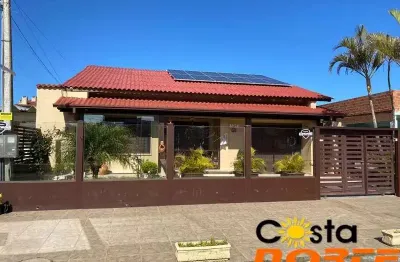 Casa com 6 quartos à venda no Centro, Tramandaí 