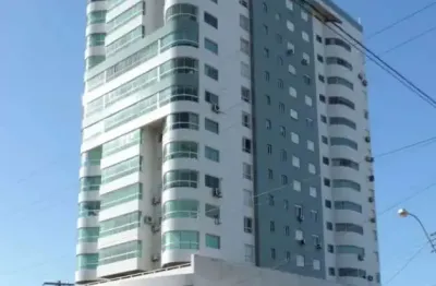 Apartamento no centro de tramandaí com elevador e box