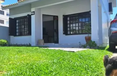 Casa com 3 quartos à venda no Centro, Tramandaí 