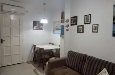 Apartamento térreo mobiliado na av da igreja em tramandaí