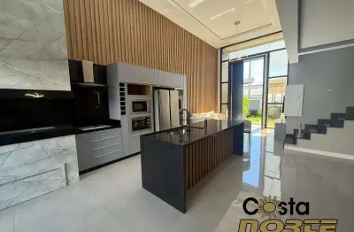 Sobrado mobiliado e decorado no centro de tramandaí