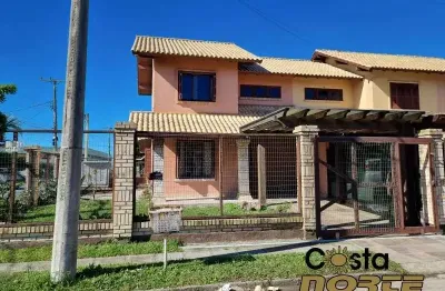 Casa com 2 quartos à venda no Centro, Tramandaí 