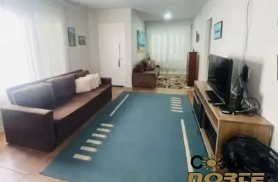 Casa com 3 quartos à venda no Centro, Tramandaí 