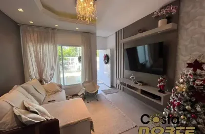 Sobrado mobiliado e decorado na av da plataforma em tramandaí