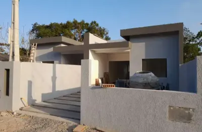 Casa geminada em faze de construção, a venda no baln. alvorada/itapoá-sc