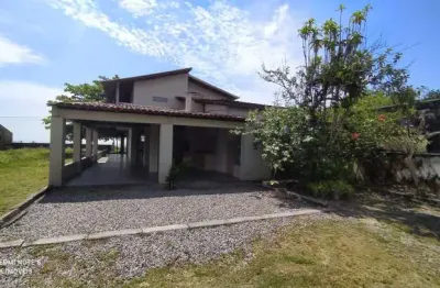 Maravilhoso sobrado de frente para o mar, para locação pôr diária,em itapoá