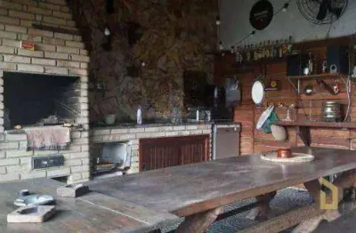 Casa térrea à venda | 300m² | 3 dormitórios | 10 vagas |  tremembé - são paulo/sp