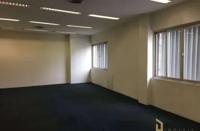 Prédio para alugar na Rua Voluntários da Pátria, Santana, São Paulo