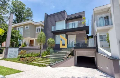 Casa à venda | 740m² | Condomínio Fechado | 3 suítes | Piscina | Elevador | 9 vagas | Tucuruvi - São Paulo/SP