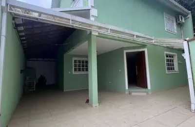Casa com 3 quartos para alugar no Boa Vista, Curitiba 