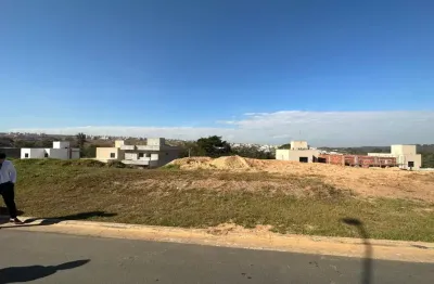 Terreno em condomínio fechado à venda na Avenida Dom Emanuel, 5, Setor Central, Senador Canedo