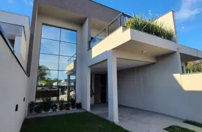 Casa à venda na Avenida Vinte e Nove de Abril, 770, Brejatuba, Guaratuba