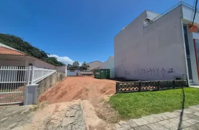 Terreno à venda na Avenida Vinte e Nove de Abril, Centro, Guaratuba
