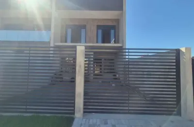 Sobrado para Venda em Guaratuba, Centro, 4 dormitórios, 2 suítes, 1 banheiro, 1 vaga