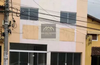Casa à venda na Rua Prudente de Moraes, Centro, Pindamonhangaba