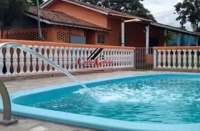 Chácara com 2 quartos, 2.700m², à venda em taubaté, vilarejo varejão