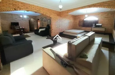 Casa com 3 quartos para alugar no castelo, belo horizonte  por r$ 14.800