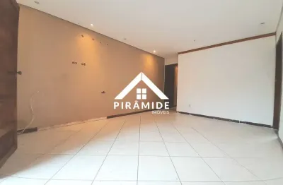 Casa com 3 quartos para alugar na Santa Mônica, Belo Horizonte  por R$ 2.500