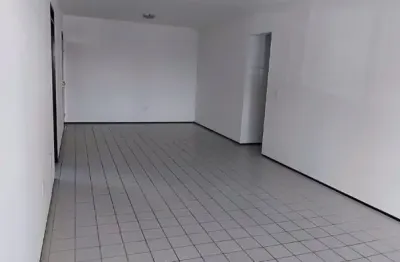 Apartamento em manaíra com 3 quartos apenas 2 minutos da praia