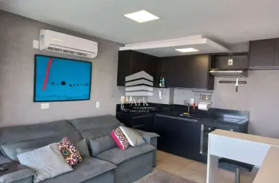 Studio Campo Belo 43 m², 1 dormitório, 1 banheiro, sala e varanda, mobiliado, 1 vaga, lazer.