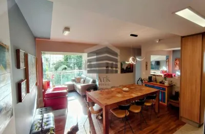 Apartamento com 3 dormitórios, suíte, closet, sala ampliada com a sacada, 2 vaga