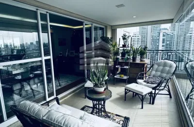 Apartamento 3 dormitórios na Chácara Klabin com 3 vagas de garagem