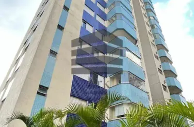 Apartamento com 3 quartos sendo 1 suíte e 2 vagas. 80 m2. Vila Clementino São Paulo