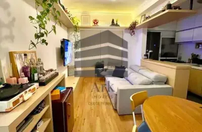 Apartamento com 60 metros, 2 quartos e 1 vaga. Portaria 24 hrs