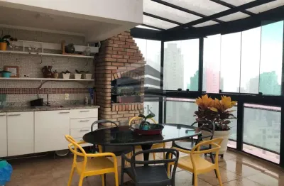 Cobertura, 200m2, 2 stes, + 1 dorm., 4 vgs, jacuzzi, churrasqueira!