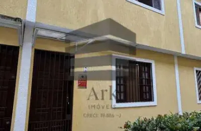 C.Condomínio: Cambuci: 3 dorms, sendo 1 ste, sala 2 amb., lavabo, à. Serv., 2 vagas!!