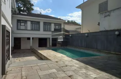 Sobrado a venda de 450m², 3 dormitórios sendo suites na Vila Mariana