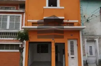 Sobrado no Ipiranga - Sobrado em três andares com 160 metros quadrados situado em rua tranquila, a 1