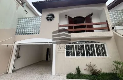 Venda: sobrado, rua tranquila, 2 salas, 3 dormitórios sendo 1suíte, 4 vgs, edícula, coz. espaçosa!