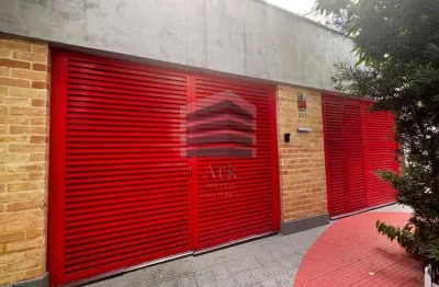 Sobrado no Klabin para uso comercial ou residencial na Rua David Hume com 255m2.