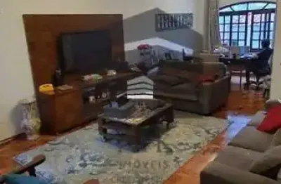 Sobrado reformado com 4 dormitórios - Vila Monumento - 6,50 X 24,75 terreno