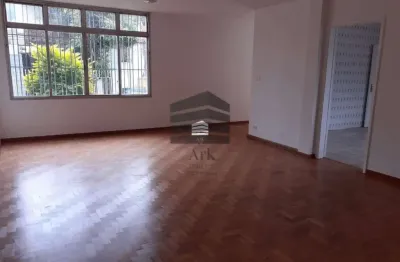 Casa com 4 quartos para alugar na Rua Ytaipu, Mirandópolis, São Paulo