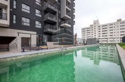 Apartamento para locação totalmente mobiliado com 2 quartos sendo 1 suíte e 1 vaga. 74m² - Pinheiros