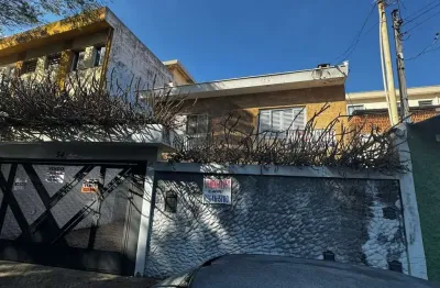 Oportunidade Única: Casa à Venda ou Locação podendo ser Residencial ou Comercial na Vila Mariana