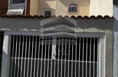Casa com 2 quartos para alugar na Rua das Camélias, Mirandópolis, São Paulo