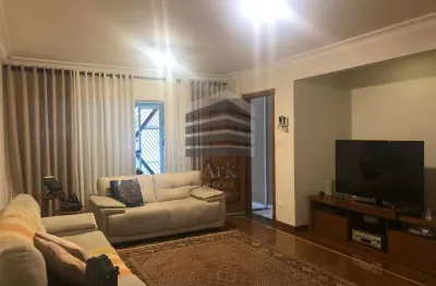 Bosque da Saúde, venda, sobrado, ótimo estado de conservação.