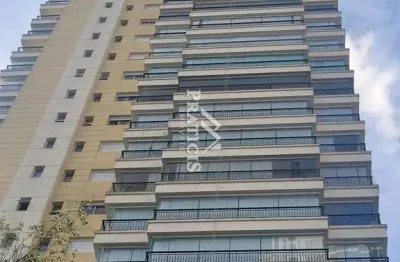 Apartamento 3 dormitórios sendo 3 suítes 5 banheiros 4 vagas na garagem 216 m2.