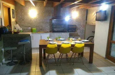 Casa com 3 dormitórios à venda, 190 m² por r$ 2.030.000,00 - urbanova - são josé dos campos/sp