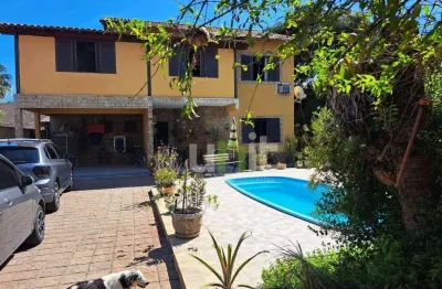 Casa com 3 dormitórios à venda, 233 m² por r$ 880.000,00 - itaipu - niterói/rj