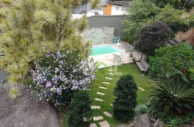 Casa com 4 dormitórios à venda, 374 m² por r$ 1.980.000,00 - itacoatiara - niterói/rj