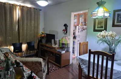Apartamento com 2 dormitórios à venda, 55 m² por R$ 298.000,00 - Centro - Niterói/RJ