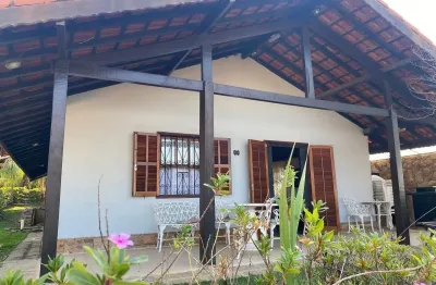 Casa à venda em condomínio fechado, pronta para financiamento - toda mobiliada