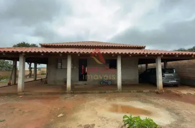 Casa com área de 720m² à Venda no Bairro Vivenda do Vale, em Mateus Leme | JUATUBA IMÓVEIS