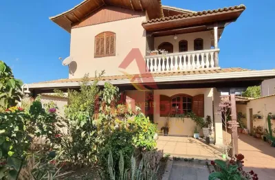 Aluga se casa três quartos sendo um suíte no centro de juatuba | juatuba imóveis