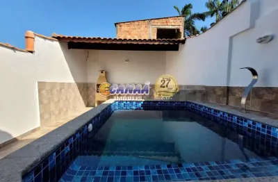 Casa com 2 quartos em mongaguá - com piscina - r$ 258 mil!!!