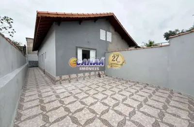 Seu refúgio no litoral! casa com piscina em mongaguá-sp!